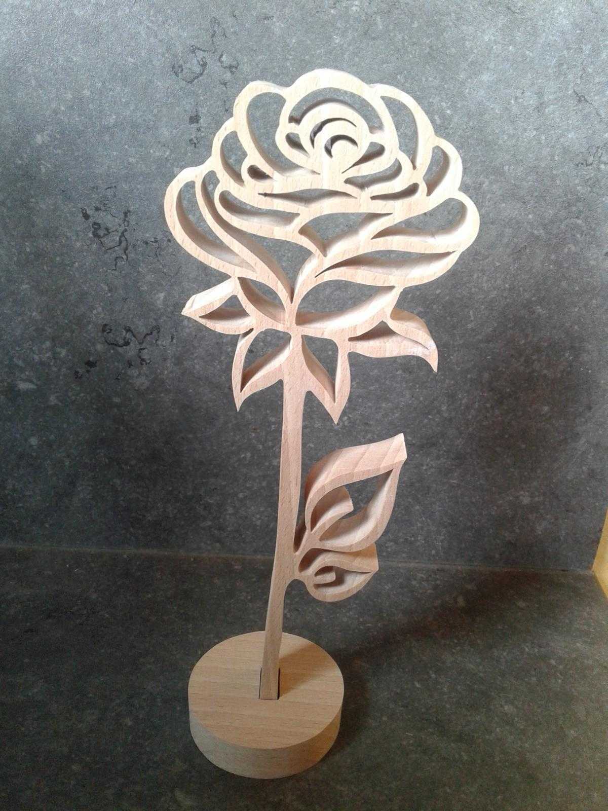 Rose en bois